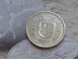 5 Fr. 1931 B - Variante 10* sur la tête/10* über Kopf (Rare)