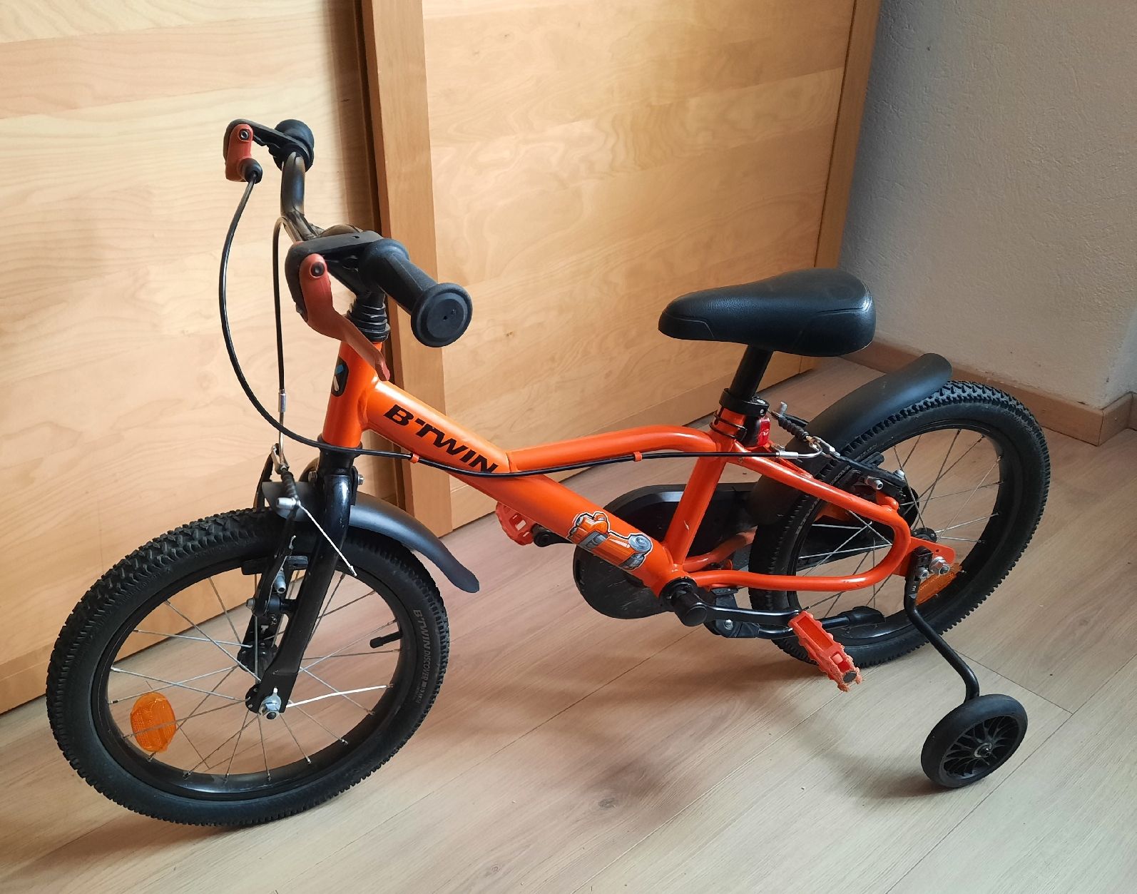 Decathlon Biciclette: VÉLO 16 POUCES 4-6 ANS – Usato da Eschert venduto da nicolas1987 2