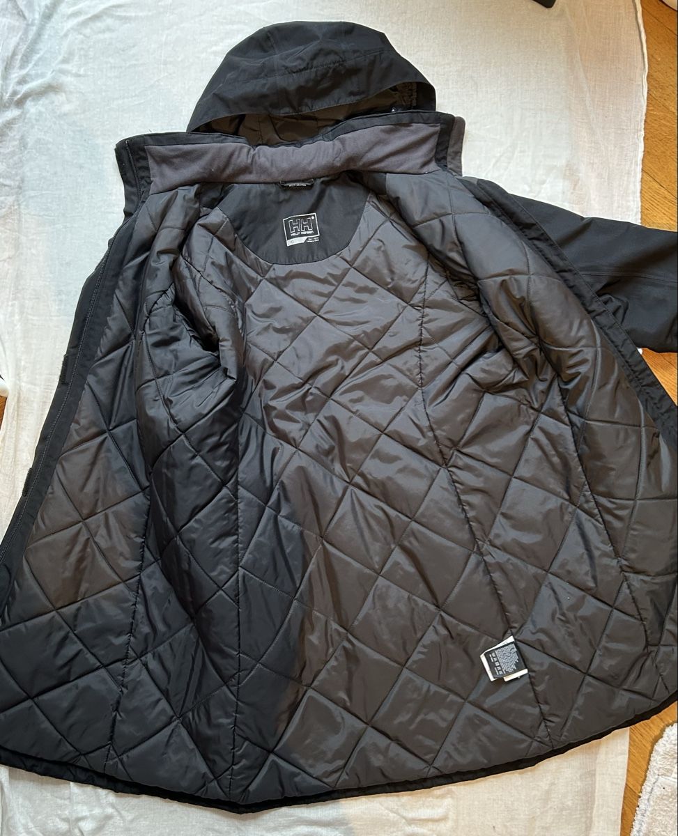 Helly Hansen Jacken: Helly Hansen Jacket Helly Tech Black Size L – Gebraucht aus Genève von NipponiaNippon 3