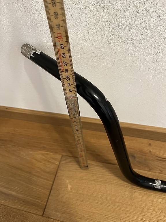 Parti ricambio per ciclomotori: Lenker schwarz 22cm – Usato da Ottoberg venduto da yvonne.graenacher 2