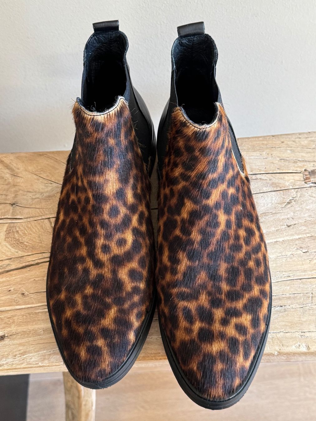 Scarpe da donna: Leopardenmuster Stiefeletten, Gr. 39 - Neu – Nuovo (secondo la descrizione) da Gutenswil venduto da You09 2