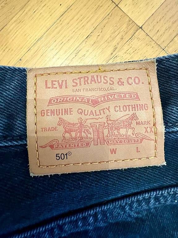 Jeans: Levis 501 Shorts Grösse 27 – Usato da Hedingen venduto da inf_mjl7 4