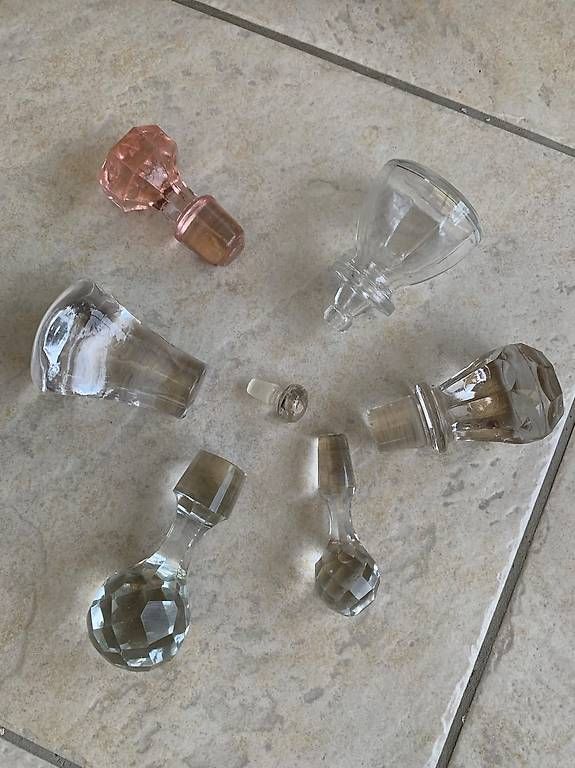 Tire-bouchons & Bouchons: Bouchons de carafes  – D'occasion à Etoy par san_78xt