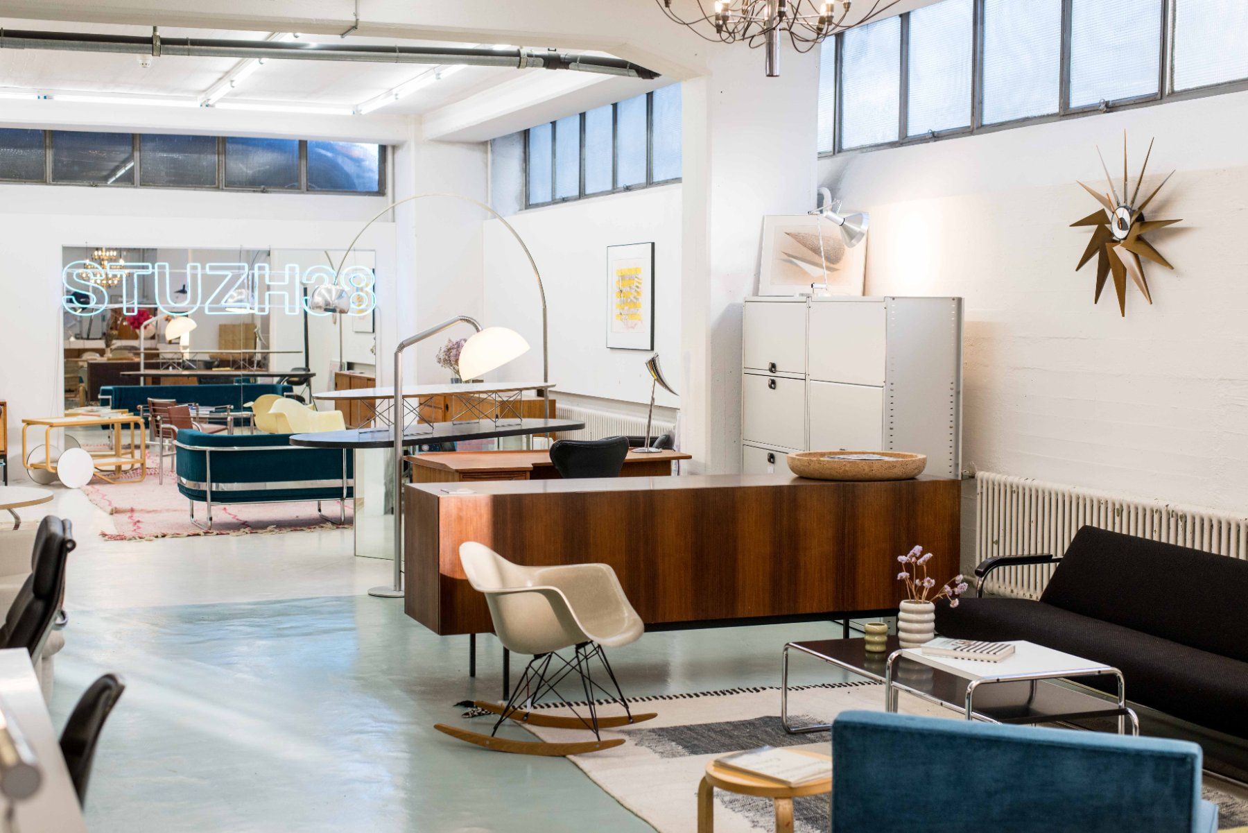 Fritz Hansen Poltrone: Fritz Hansen Egg Chair & Ottoman von Arne Jacobsen – Usato da Zürich venduto da STUZH38 9