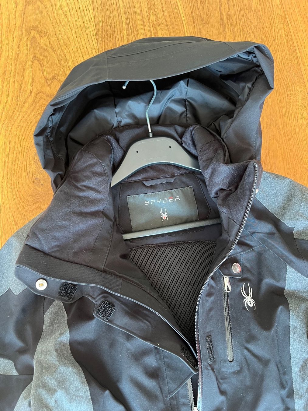 Spyder Giacche: Skijacke Spyder Gortex Damen Grösse S – Nuovo (secondo la descrizione) da Schenkon venduto da Can63 2