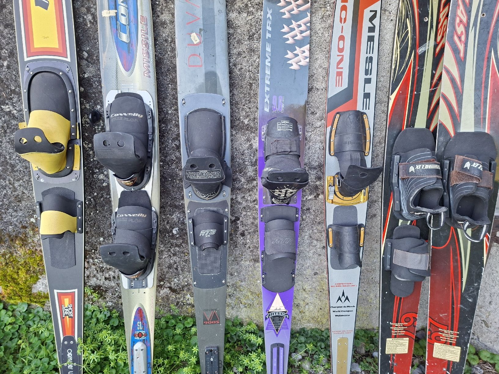 Skis: Wasserski Diverse – Gebraucht aus Horgen von ratNski