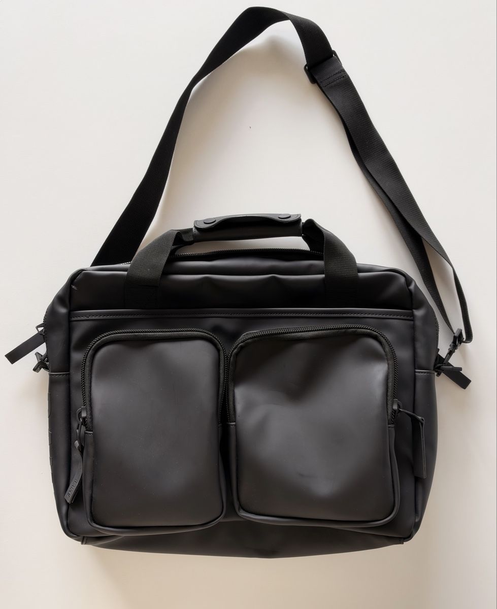 Rains Taschen: Rain Texel Tech Bag Black – Gebraucht aus Basel von coco_roro