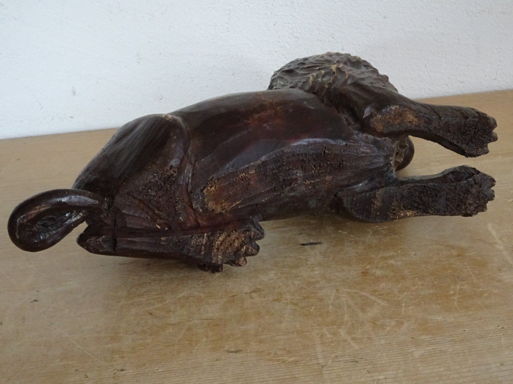 Statuette: antike Schnitzerei Holzfigur Löwe – Usato da Siebnen venduto da niki61 4