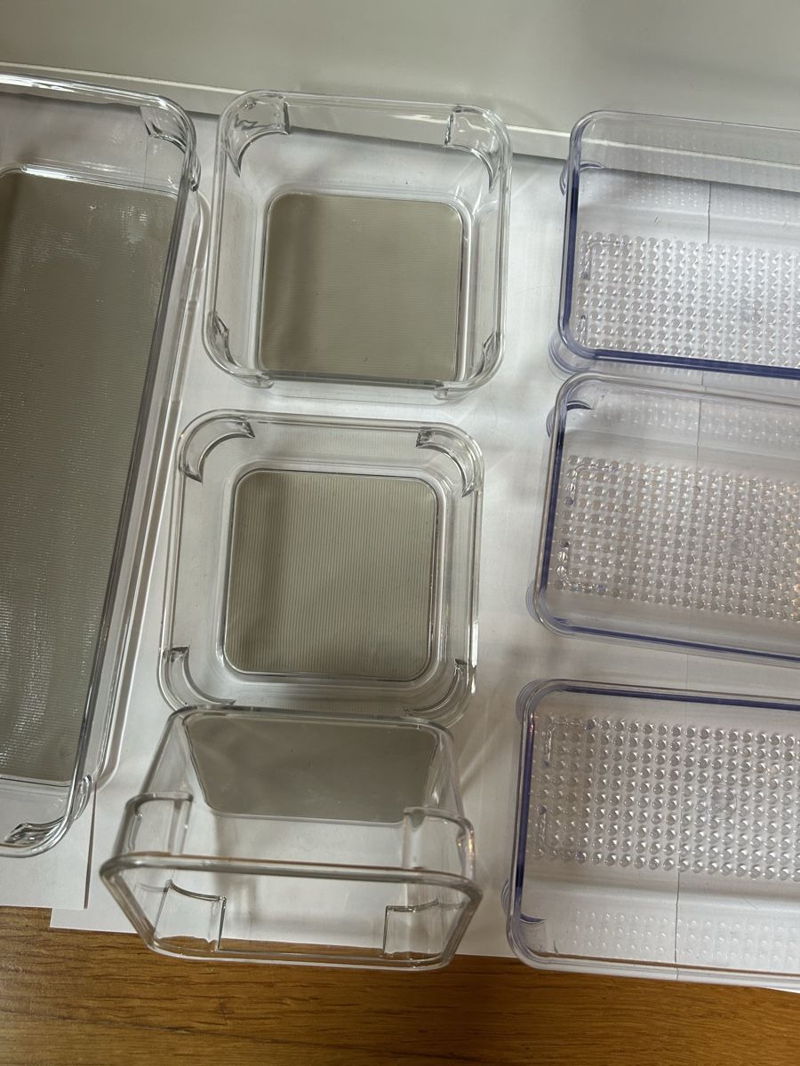 Set di tavolo e panche: Organizer Schubladen/Schrank – Usato da Zürich venduto da Petrita 4