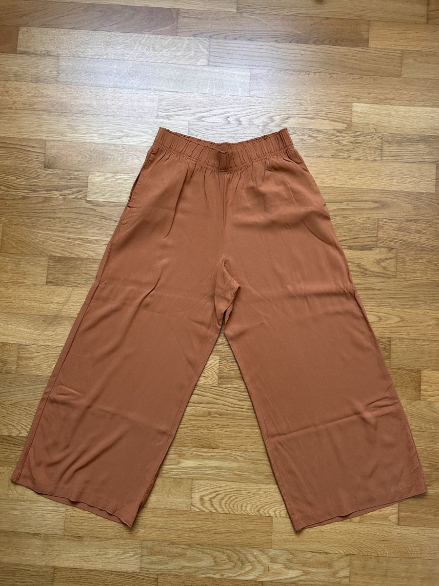 H&M Pantaloni: H&M Culottes, Gr. S, Top Zustand! – Usato da Mels venduto da jas_7bjl 1
