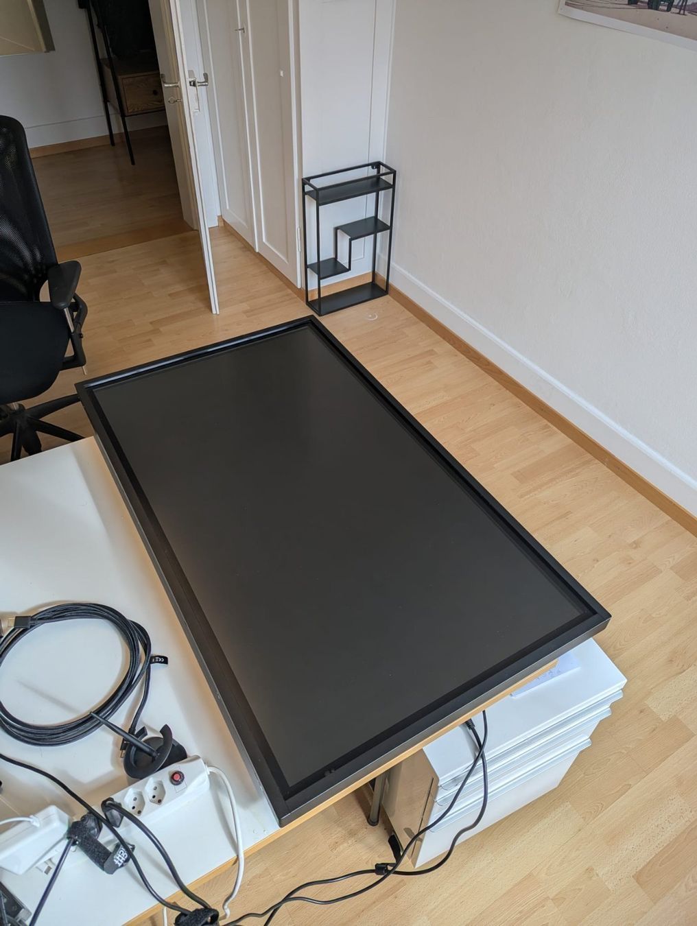 Philips Monitore: Phillips 4k Touchscreen 43BDL3452T 43" – Gebraucht aus Zürich von yulahelium 3
