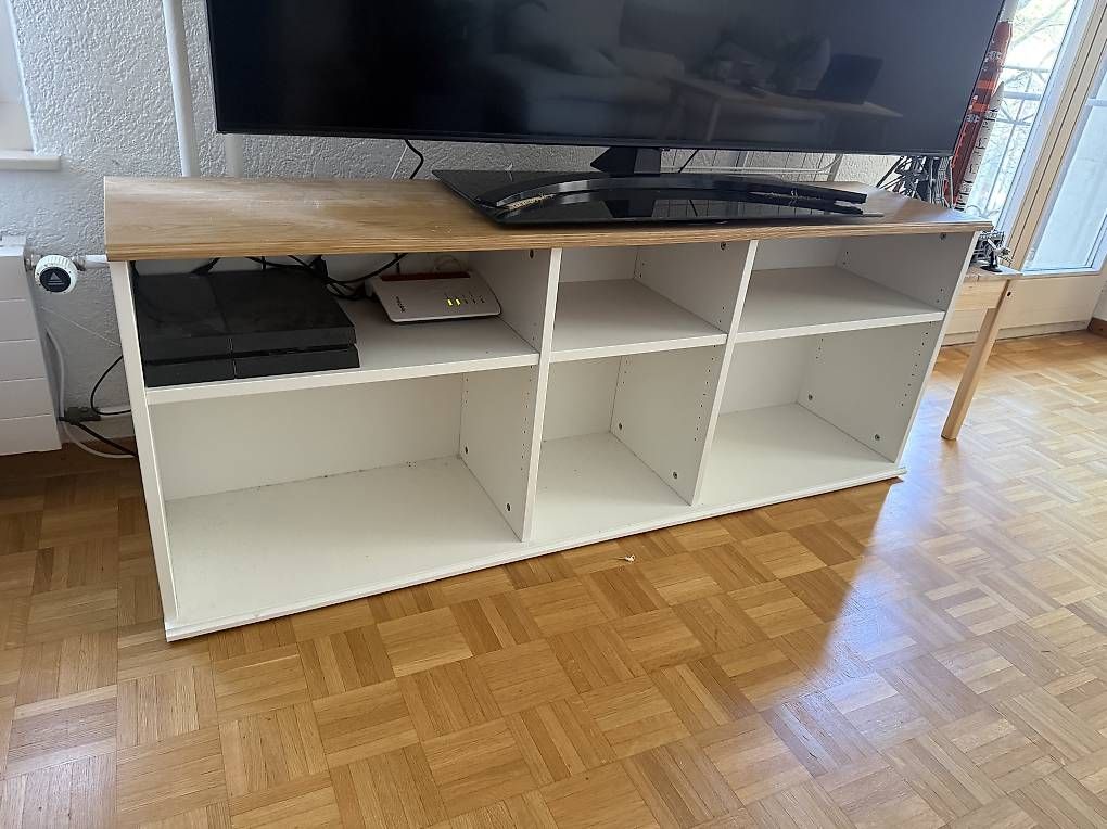Mobili TV: Meuble TV SKRUVBY – Usato da Lausanne venduto da las_2cbq