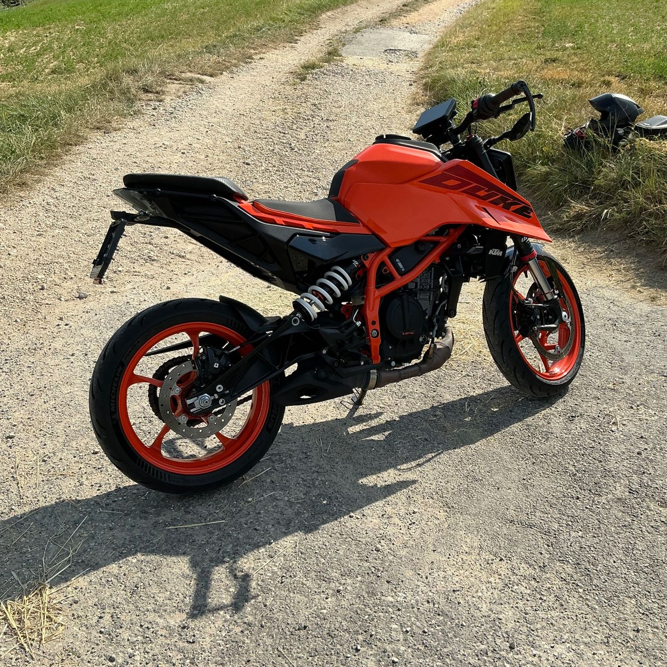 KTM Route: KTM DUKE 390 2024 – D'occasion à Lussery-Villars par ben_d26n 1