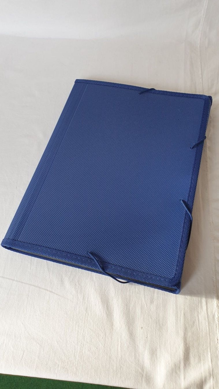 Ordner: Dokumenten/Fächermappe Blau – Neu (gemäss Beschreibung) aus Biel/Bienne von bormida42 1