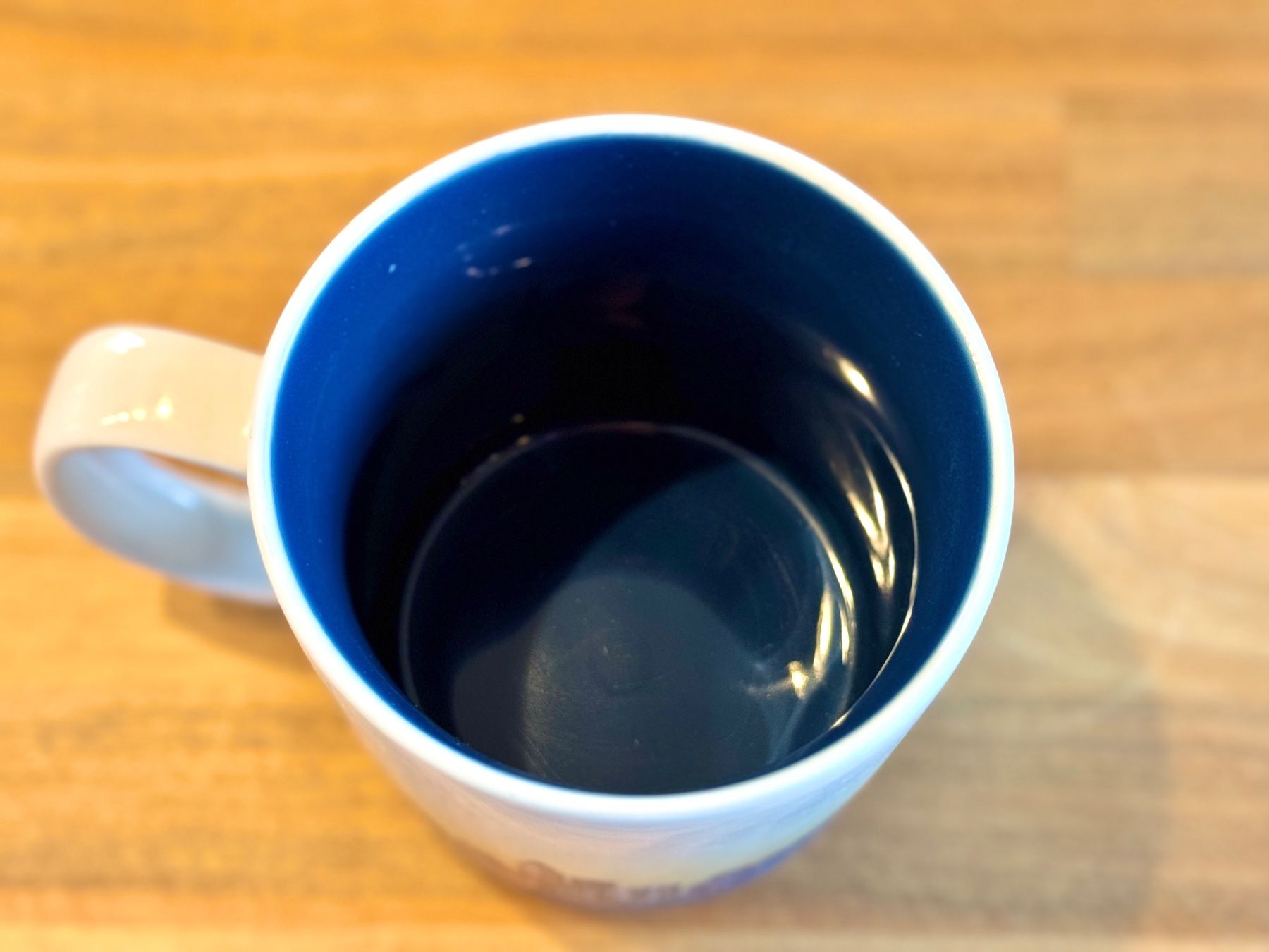 Starbucks Tassen: Starbucks-Tasse Icon, Dubai – Gebraucht aus Höri von SebastianRe 2