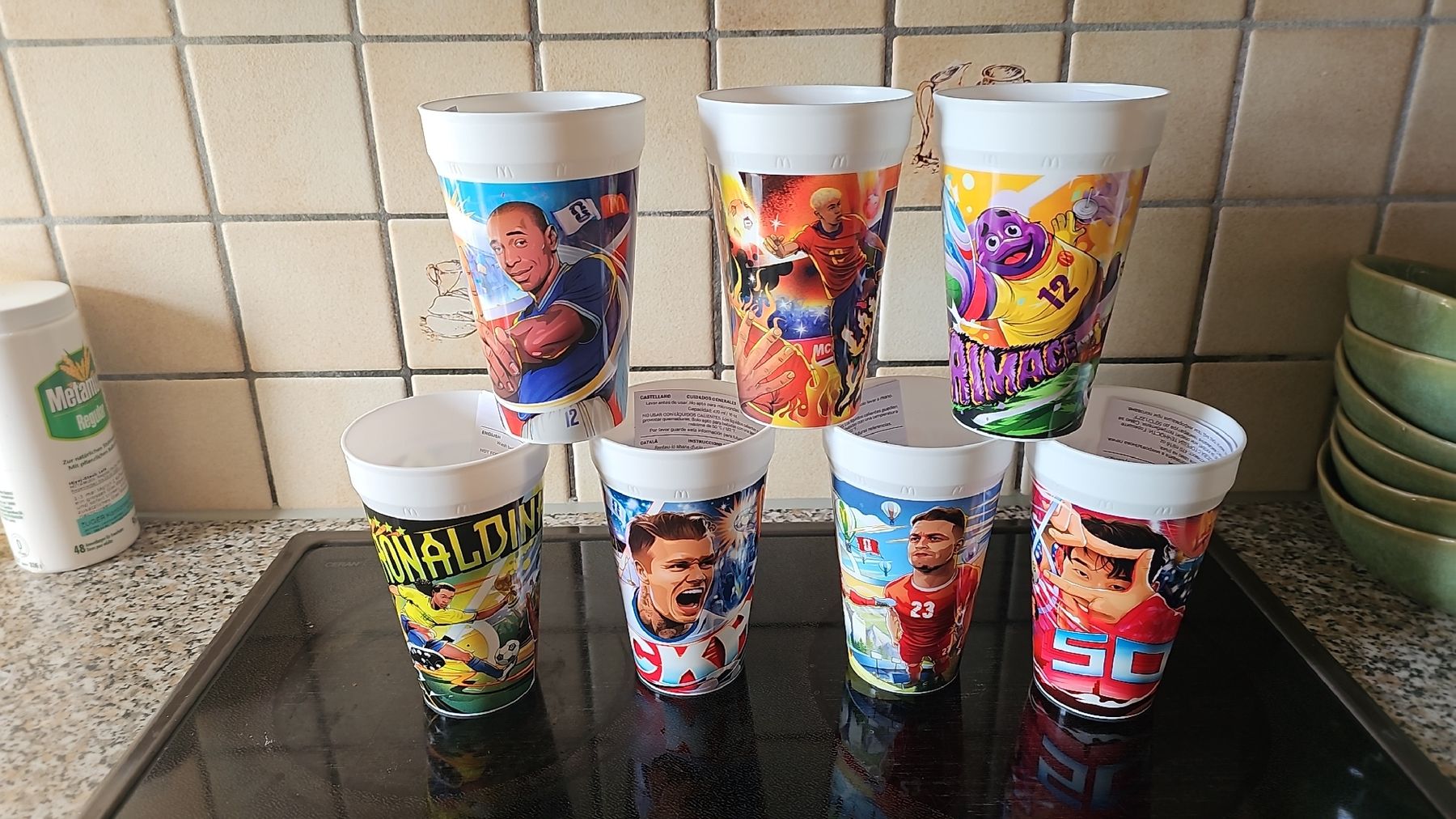 Mc Donald's Verres: Mc Donalds Sammelbecher – Neuf avec emballage d'origine à Baar par lar_mpr5