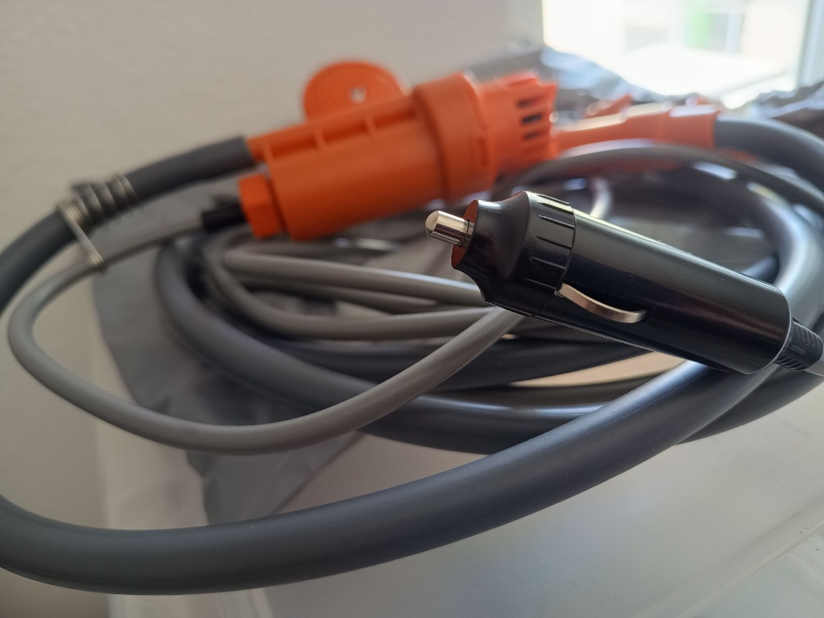 Docce: 12V Campingdusche, Reisedusche, Autodusche, defekt – Difettoso da Döttingen venduto da Schlei 3