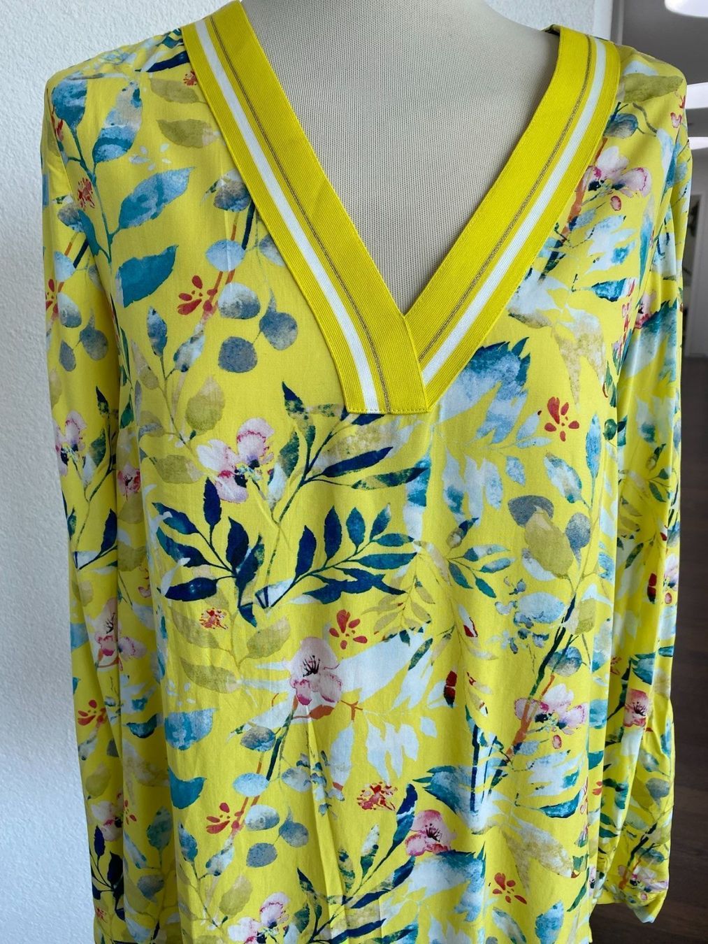 Blusen: S.Oliver Bluse Sommer pur Gr. 36 Neu mit Etikette – Gebraucht aus Füllinsdorf von Sunnebliemli7 3