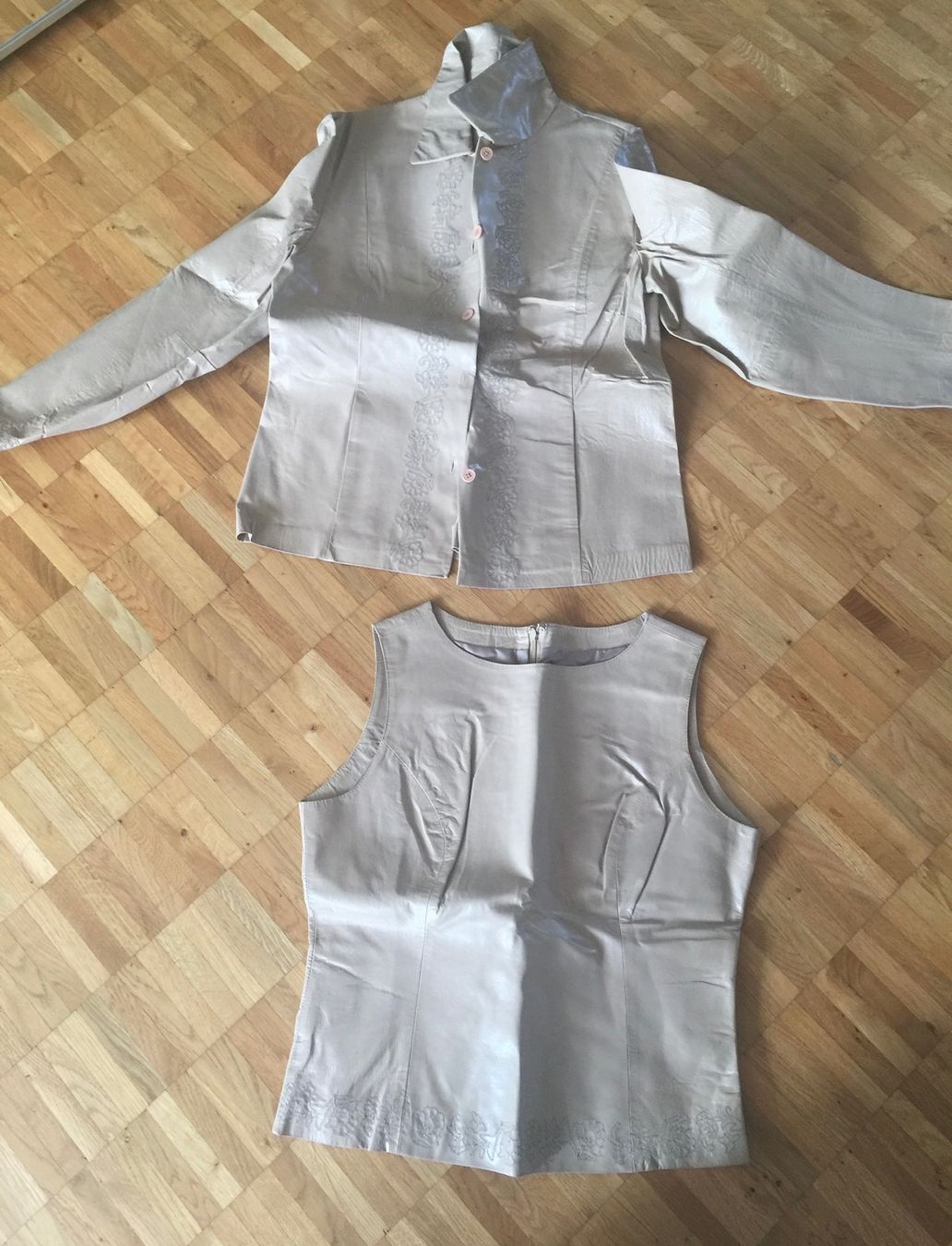 Giacche: Echt Leder Blazer ROT, Oder CREM farben. – Nuovo (secondo la descrizione) da Adliswil venduto da Jessik0 3