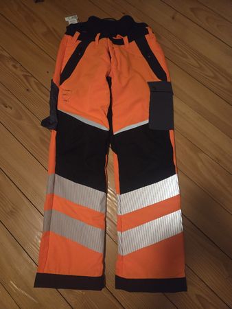 Tapio Schnittschutzhose Protect, neu, Grösse L Orange! (54)