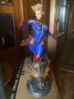 Sideshow Captain Marvel 1/4 Statue