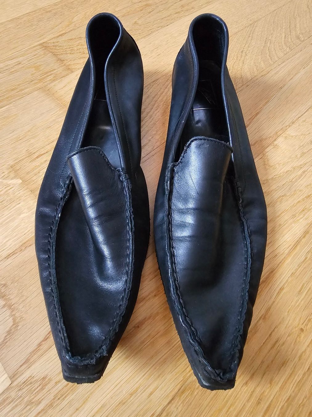 Scarpe da donna: Schwarze Echtleder Slipper - Elegante Schuhe! – Usato da Liestal venduto da Nerina5