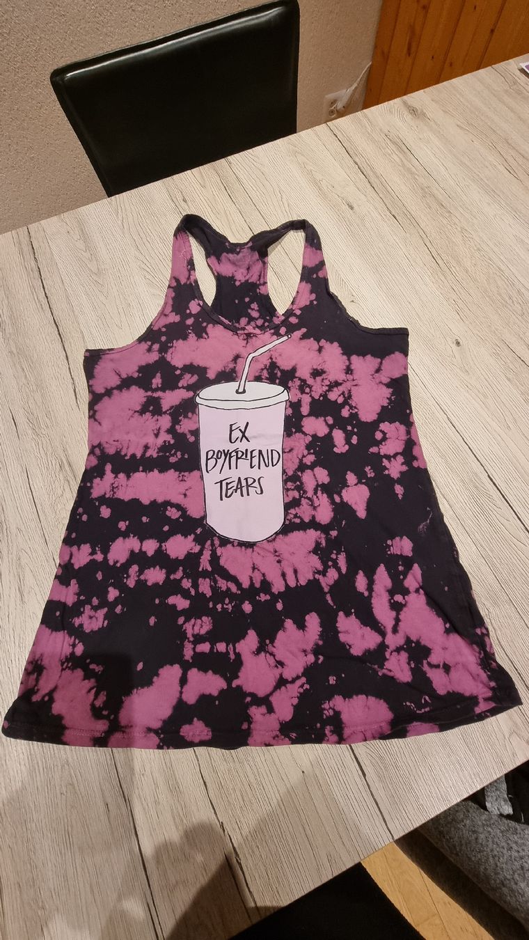 Blouses, T-shirts & Tops: Thank Top ca. GrM – D'occasion à Wildhaus par Lurch1971