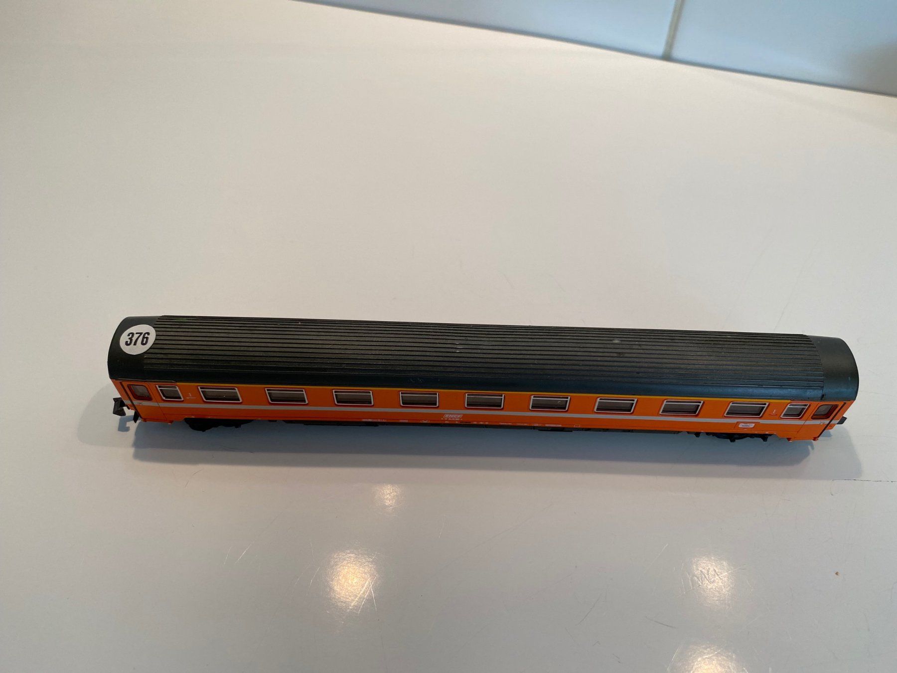Roco Modellini di ferrovie: SNCF Waggon RoCo Spur N 376 – Usato da Kerzers venduto da tisyayasuBE 3