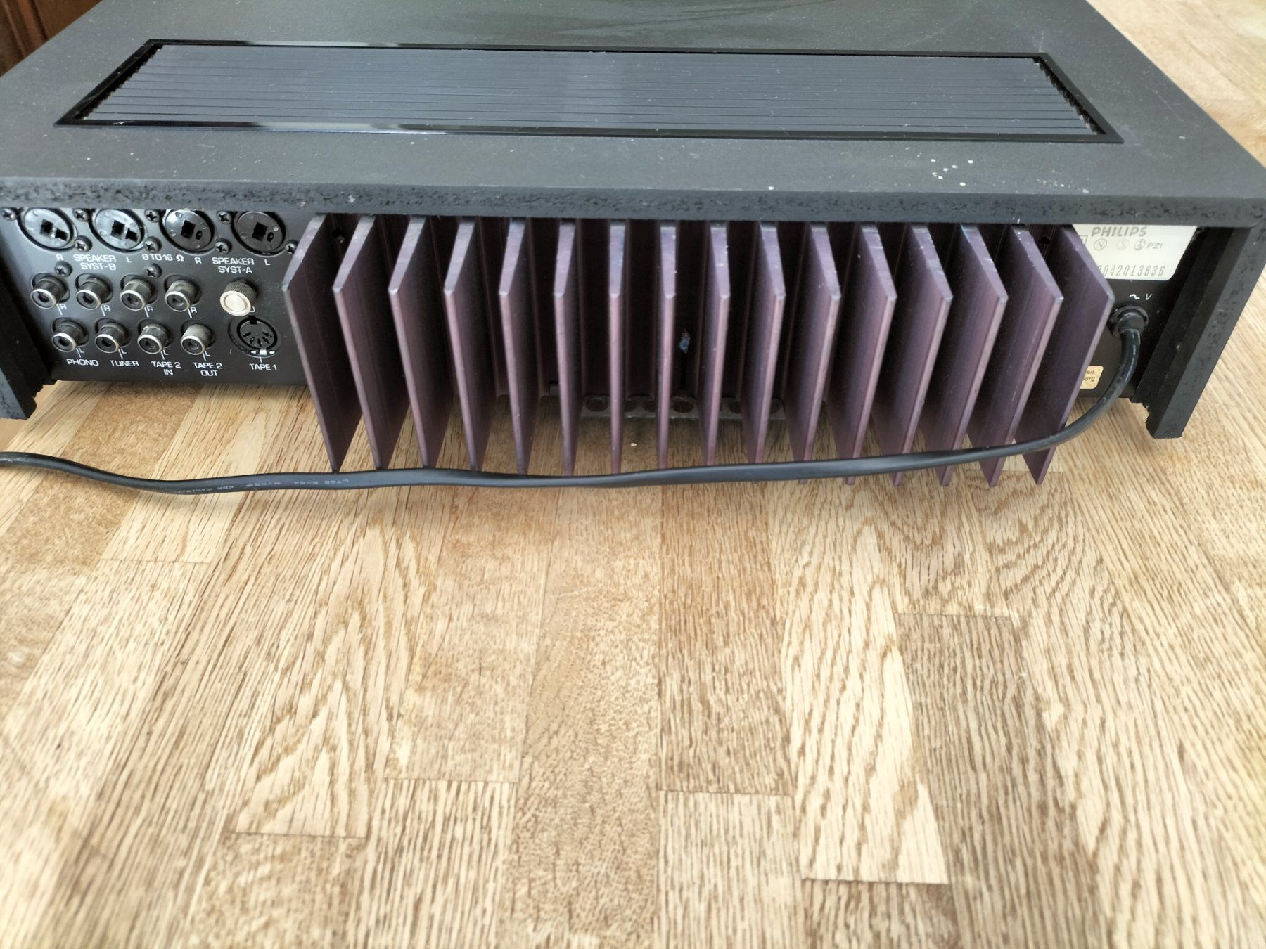 Philips Amplificatori: Verstärker Philips 304 Integrated Stereo Amplifier – Usato da Luzern venduto da ces_xt2k 3