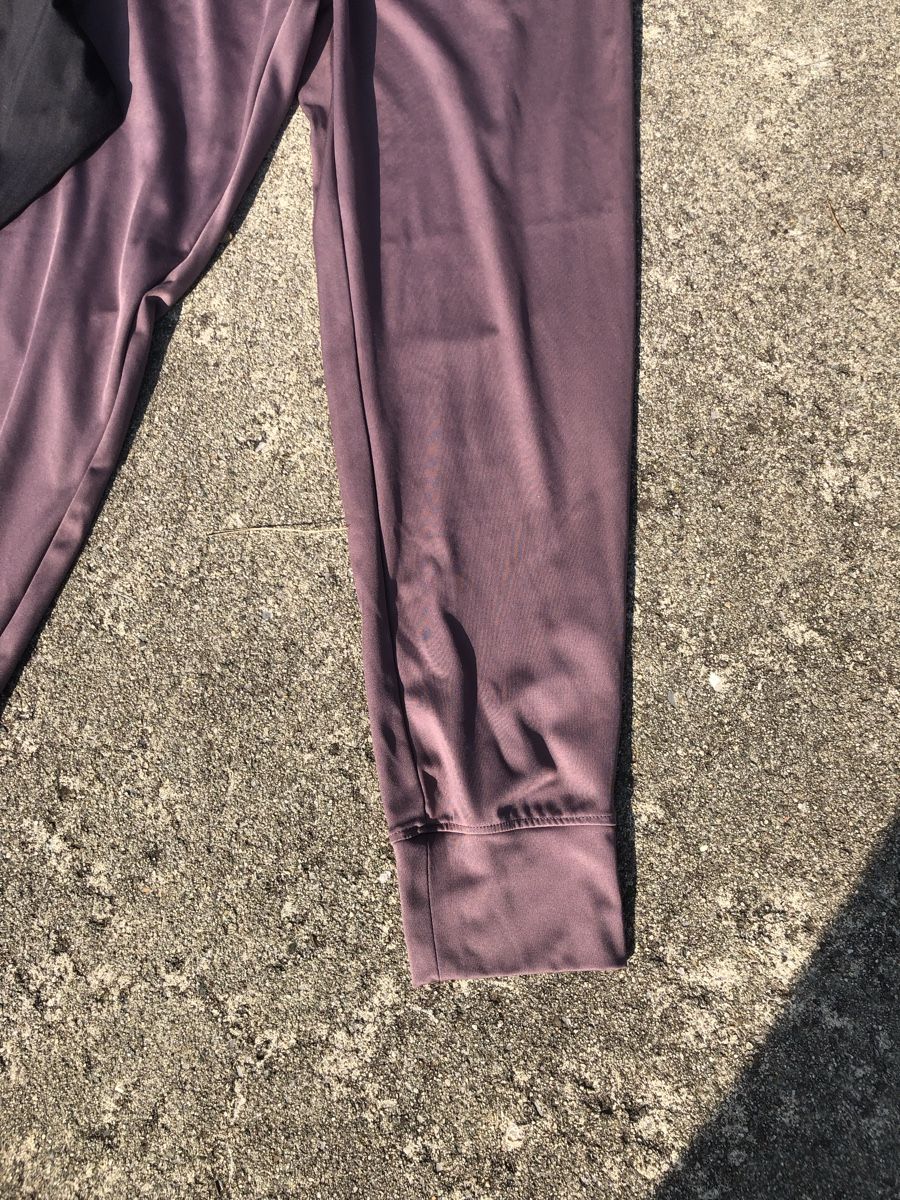 Kleiderpakete: 4F tracksuit set – Gebraucht aus Fribourg von ann_l9b7 6