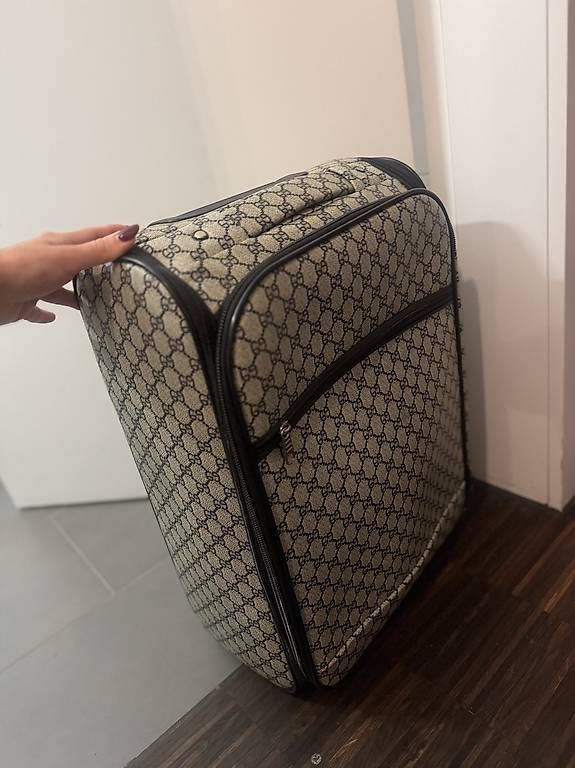 Valises de voyage: Handgepäck Koffer – D'occasion à Cham par VStore 1
