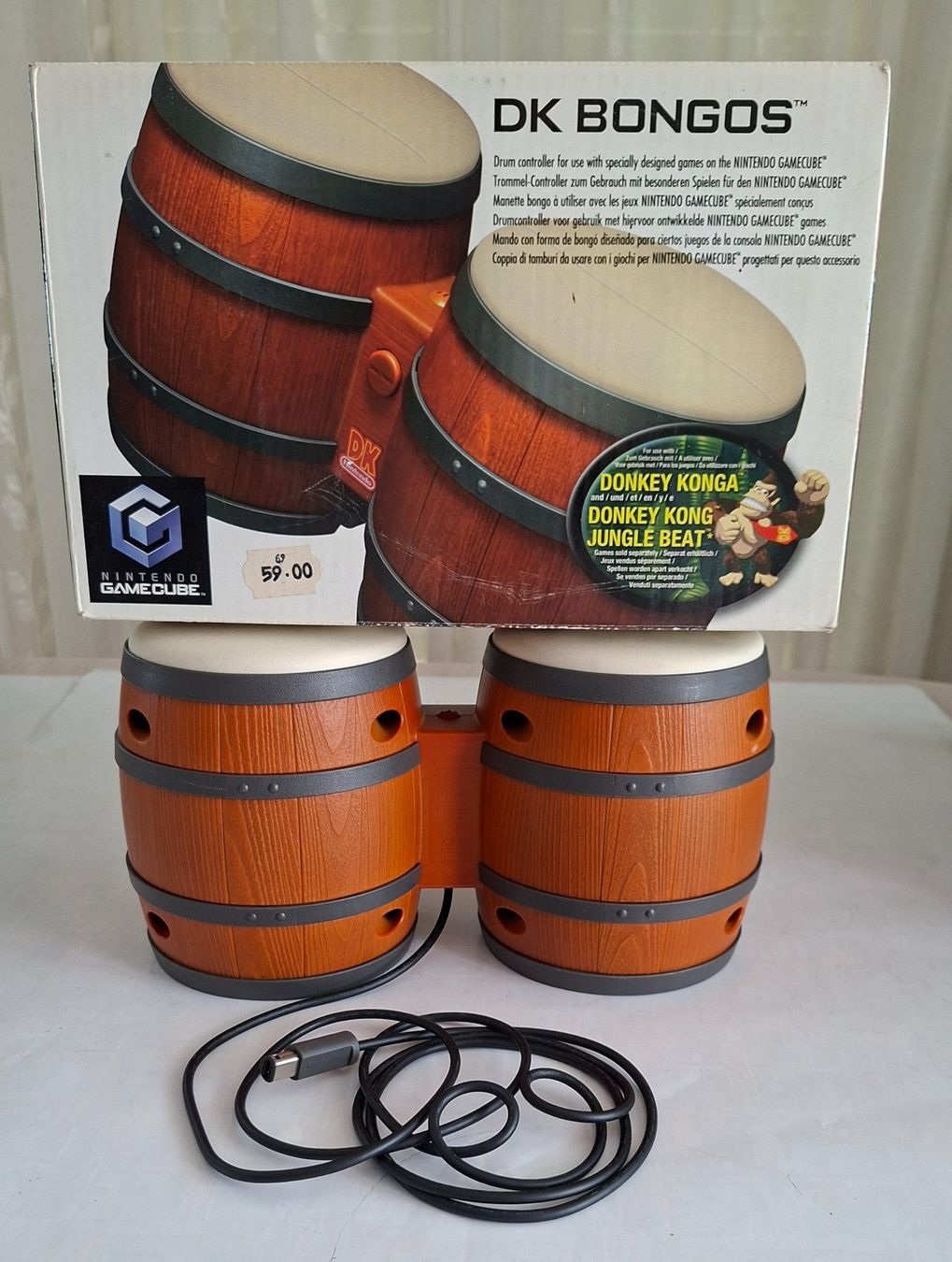 Strumenti musicali: DK Bongos GameCube Controller mit OVP – Usato da Opfikon venduto da Diversamente 2