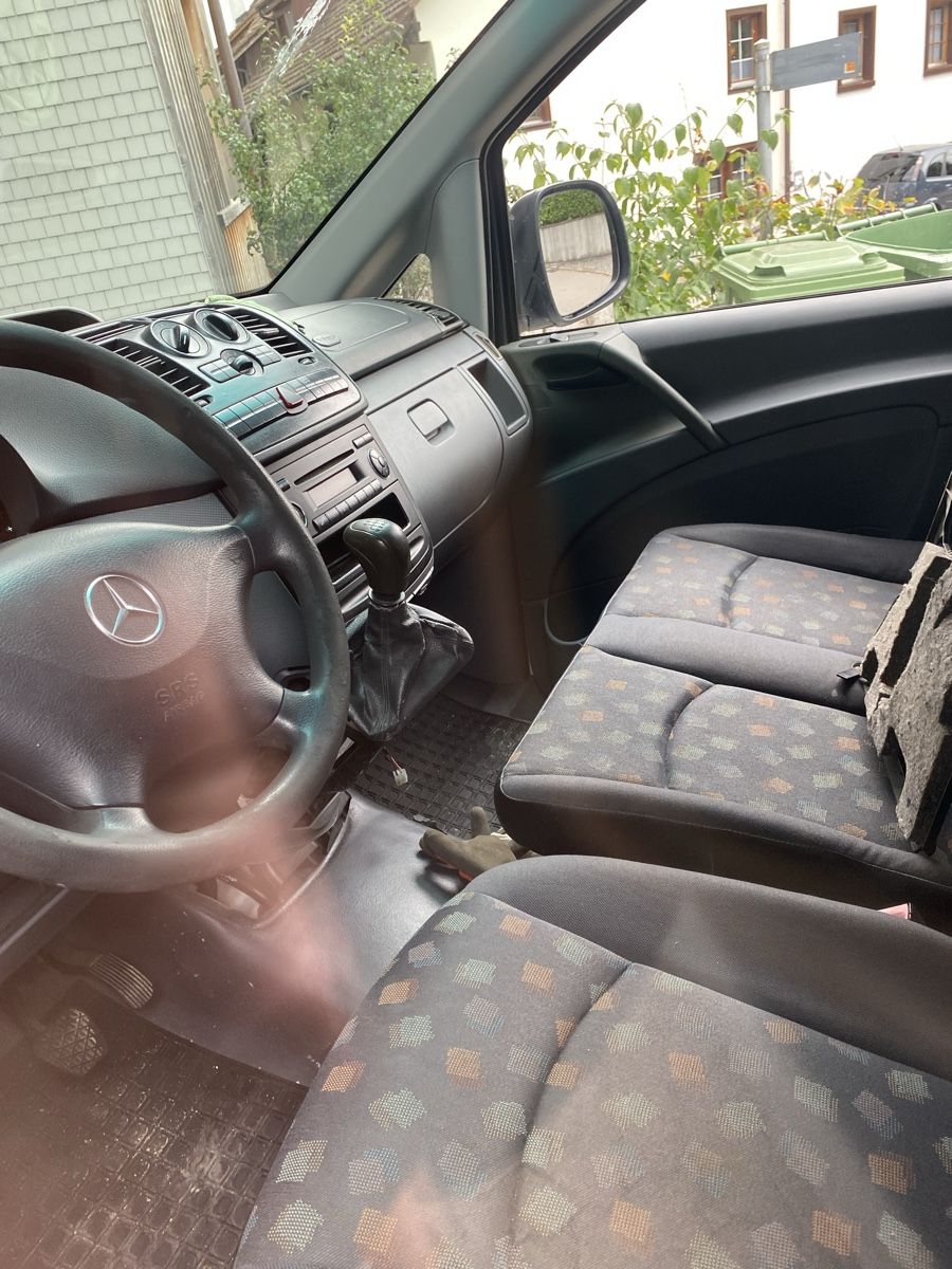 Mercedes-Benz Automobili: Mercedes Vito – Usato da Gutenswil venduto da Ribeiro38 7