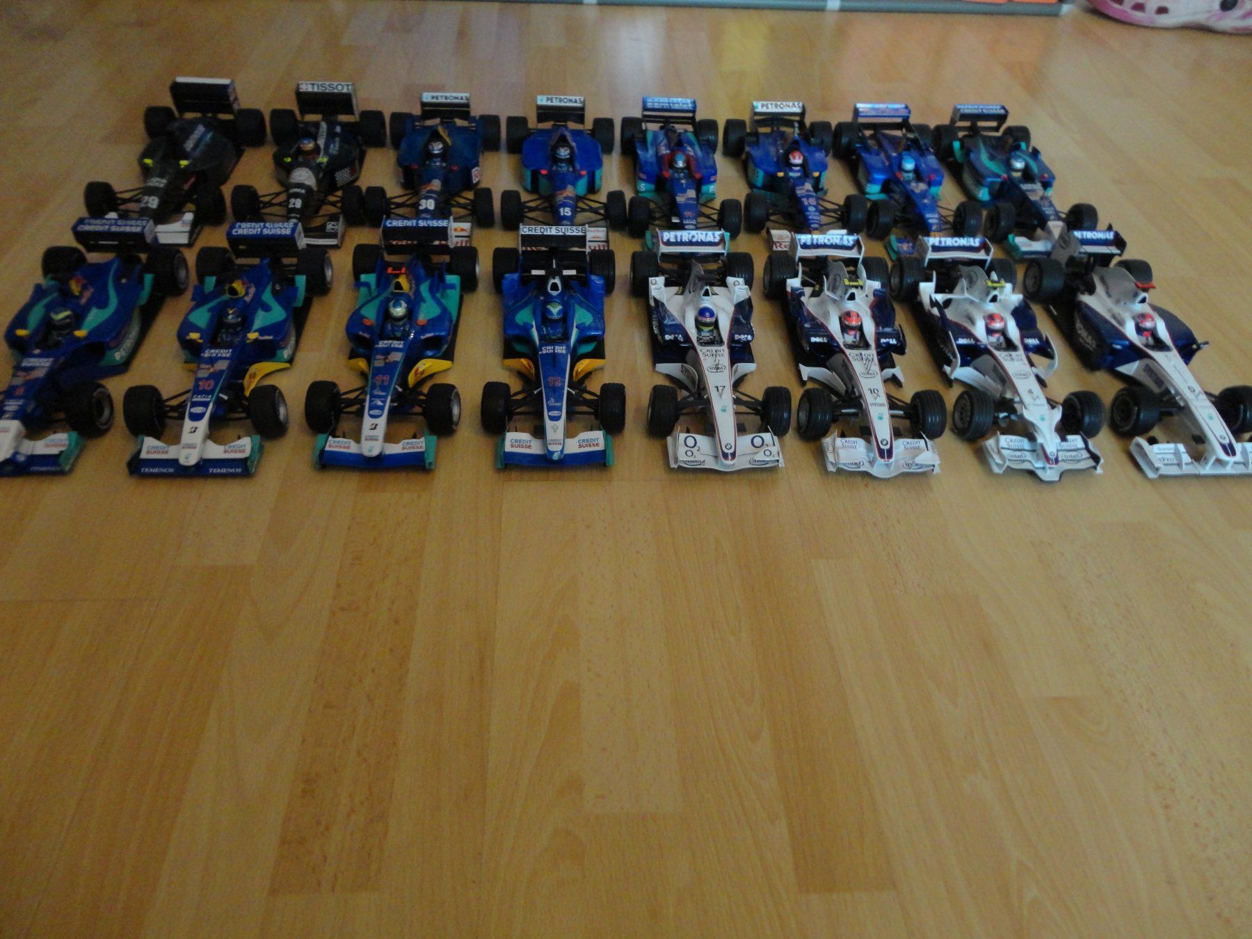 Minichamps Modellautos: Sauber Formel 1 Sammlung (1:18) – Gebraucht aus Villmergen von Venusmond 1