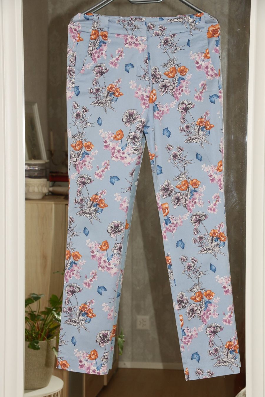 Pantaloni: Wunderschöne Sommerhose Gr.34 – Usato da Oberwil-Lieli venduto da Svetlana28 1