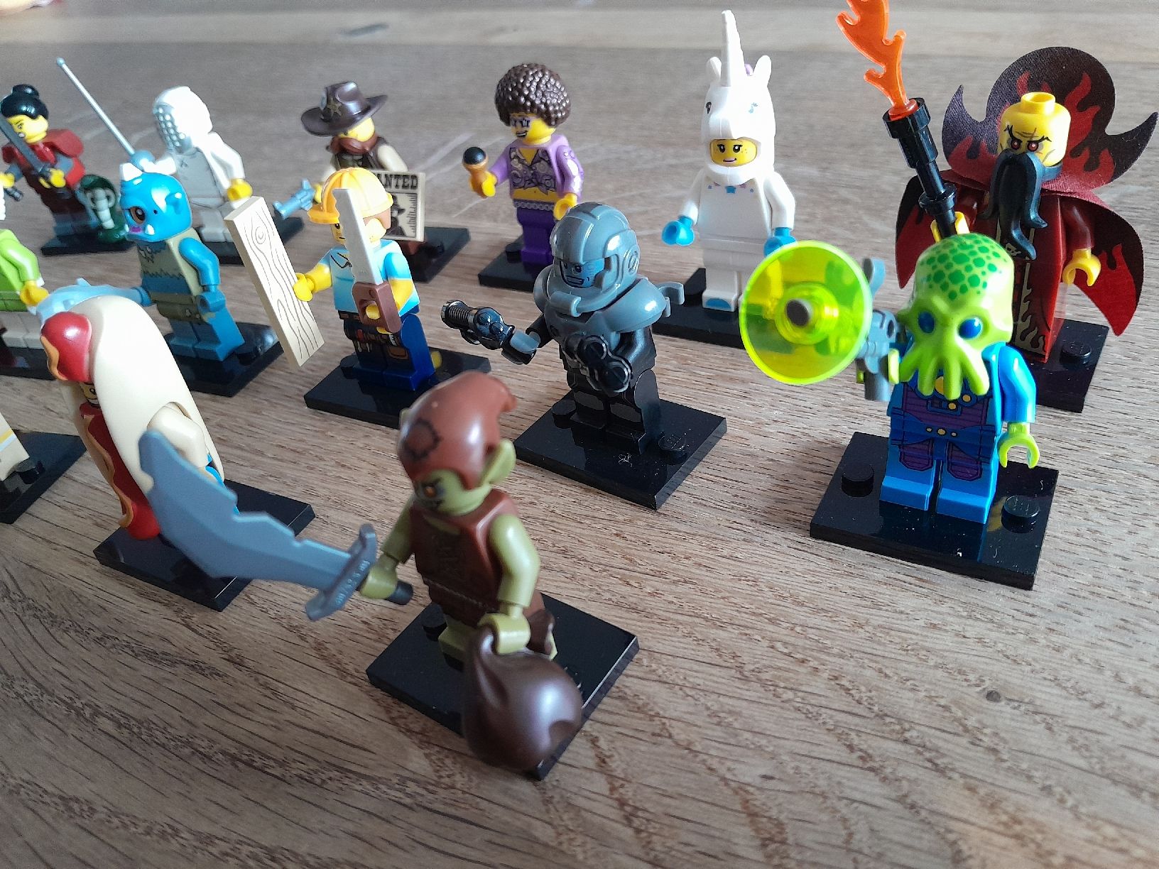 Lego Spielzeuge: Lego minifigures série 13 – Gebraucht aus Bercher von tonicee 1