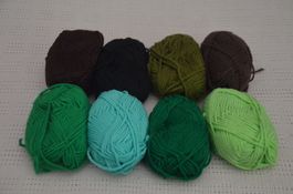 WOLLE PAKET 8 STUCK (E)
