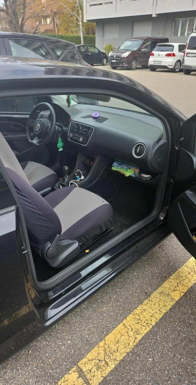 VW Automobili: vw up 55kw – Usato da Yverdon-les-bains venduto da vwg_89 8