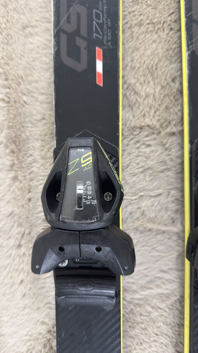 Fischer Skis: Fischer Racecode Ski CS 170cm mit Bindung Top Zustand  – Gebraucht aus Dietlikon von kickboxer_999 3