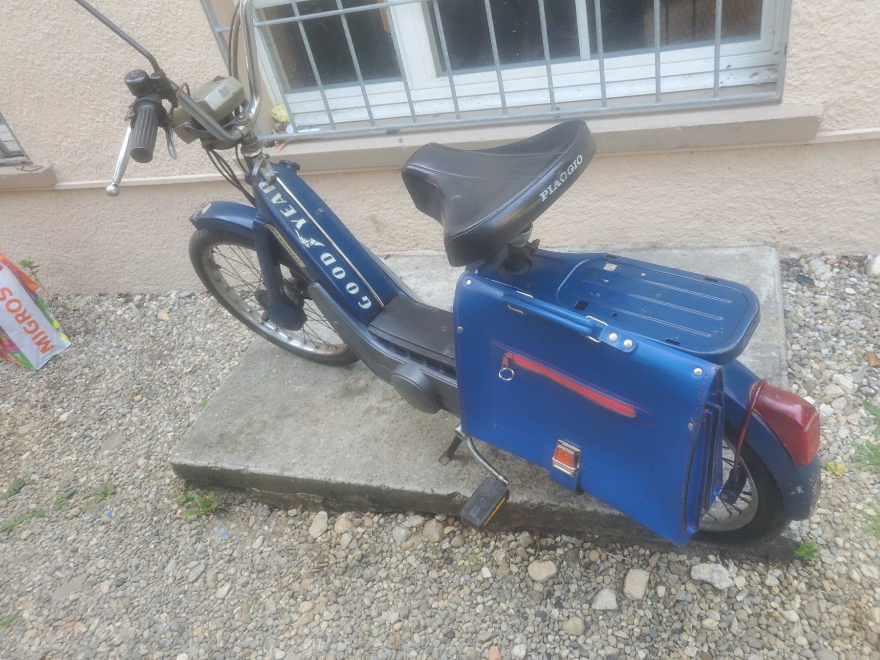 Piaggio Cyclomoteurs: Mofa Piaggio Ciao – D'occasion à Balsthal par redcarpet