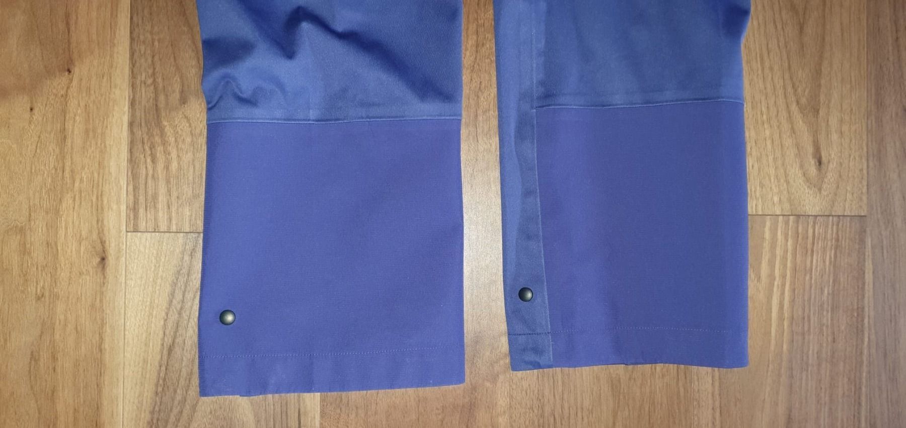 Nike Pantaloni: Pantalons Nike GOLF waterproof stretch - S – Nuovo (secondo la descrizione) da St-Sulpice VD venduto da juhdu 5