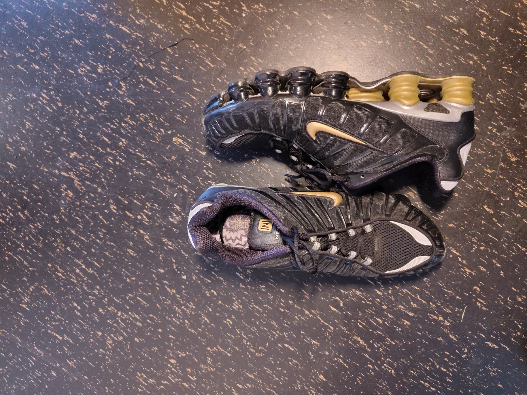 Nike Herrenschuhe: Nike Neymar Shox – Gebraucht aus Basel von sos_kzg6