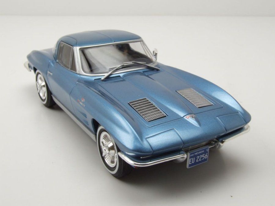 Chevrolet Modellautos: Chevrolet Corvette C2 Sing Ray „Split Window“ 1963 hellblau – Neu und originalverpackt aus Gerlafingen von espero88 5