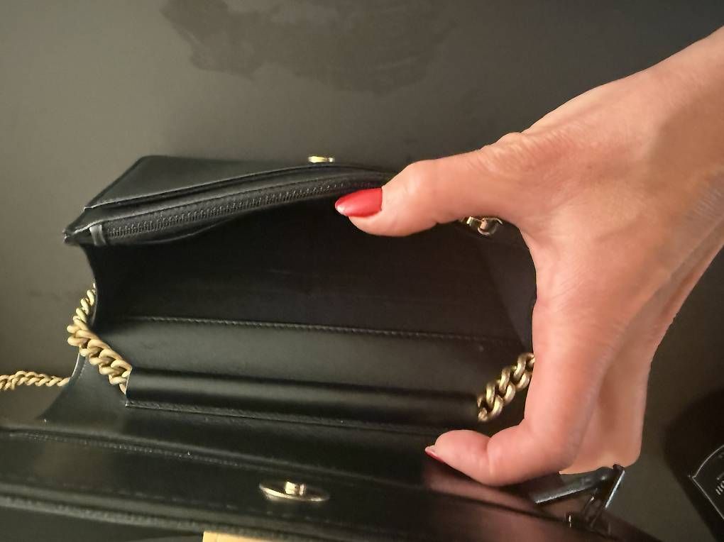 Borse da donna: Chanel Clutch Schwarz  – Usato da Schindellegi venduto da wae_fhj7 2