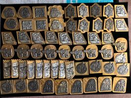58 Basler Fasnachts-Plaketten Gold 1970-1978