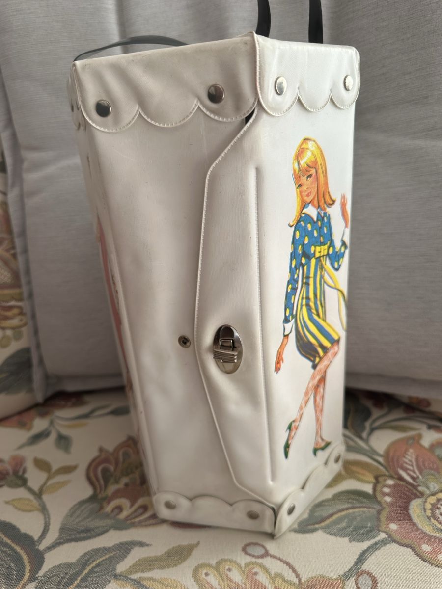Bambole: Vintage Barbie Francie Koffer – Usato da Herbriggen venduto da Sehrazade 3