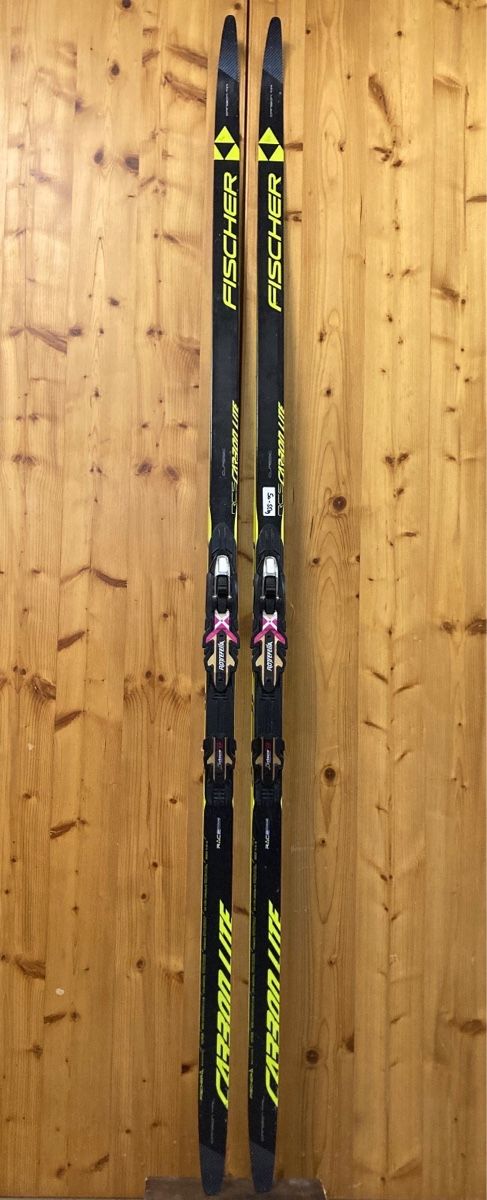 Fischer Sci: Langlaufski Classic Wachsski – Usato da Davos-Platz venduto da erni73 1