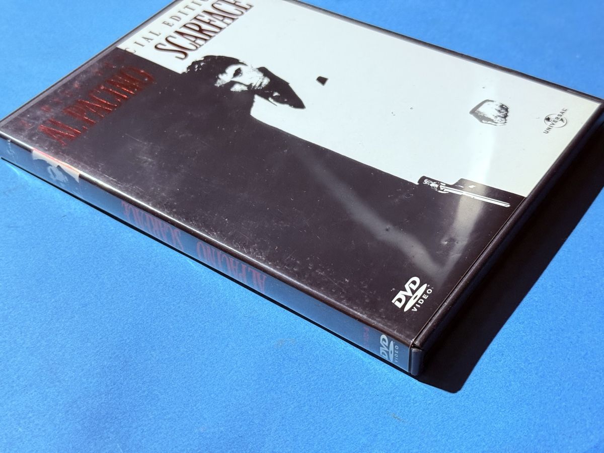 Tutti i DVDs: Scarface DVD Special Edition 2-Disc Set Al Pacino – Usato da Zuerich venduto da SonderArt-Wertgut 4