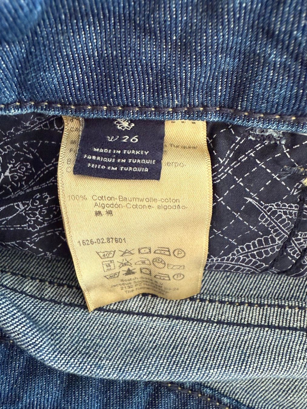 Maison Scotch Pantaloni: Spende MSF - Maison Scotch - Jeansshorts - Gr. 26 – Usato da Fällanden venduto da La_Natie 4