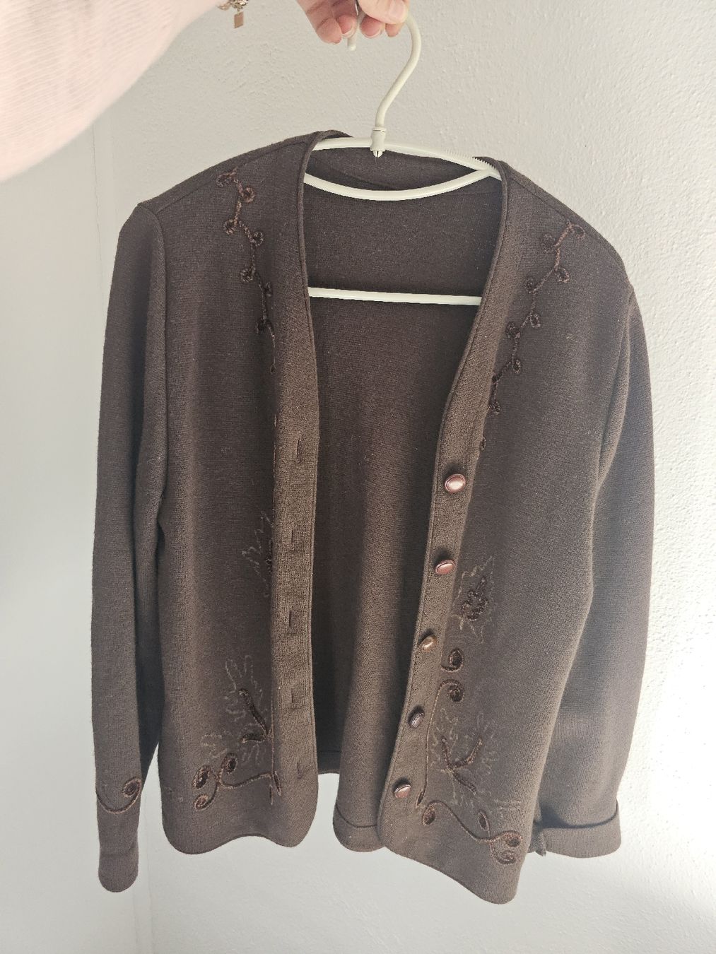 Gilet & Giacche senza maniche: Cardigan marron brodé taille M/L – Usato da Sornetan venduto da T.a333